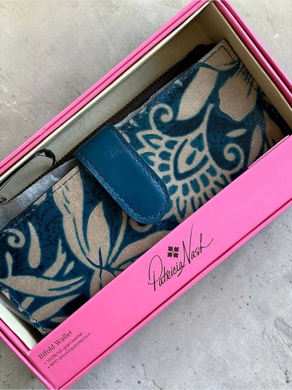 Patricia Nash Nazari Teal Floral Leather Bifold Wallet New in Box NWT
